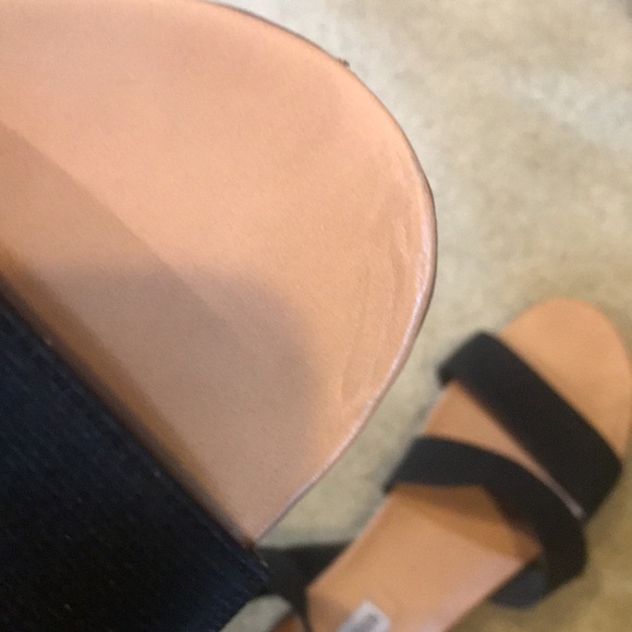 STEVE MADDEN Vonte Black Stretch Fabric Sandals-with Brown Heel-Size 9M - Picture 8 of 8